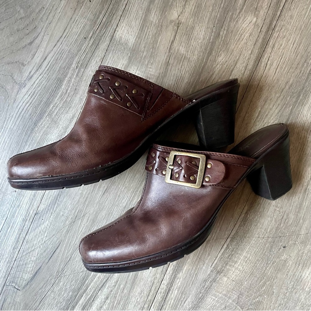 CLARKS Bendables Brown Leather Mules Clogs Buckle Braided Platform Shoes